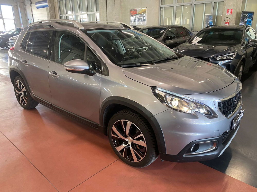 Peugeot 2008 usata a Milano (8)