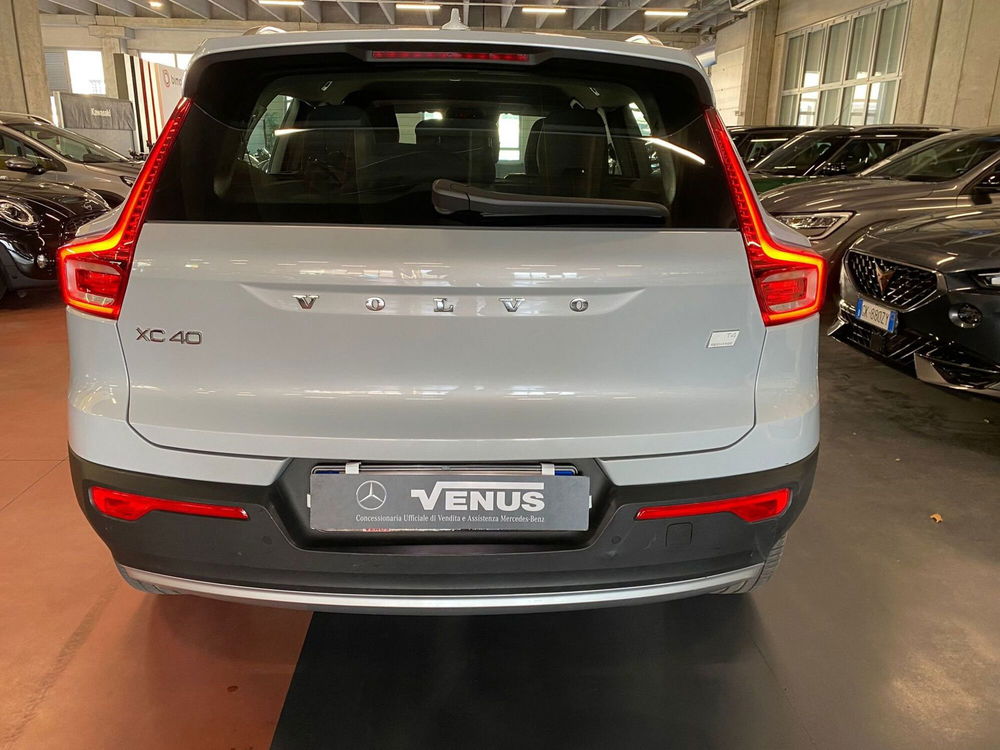 Volvo XC40 usata a Milano (5)