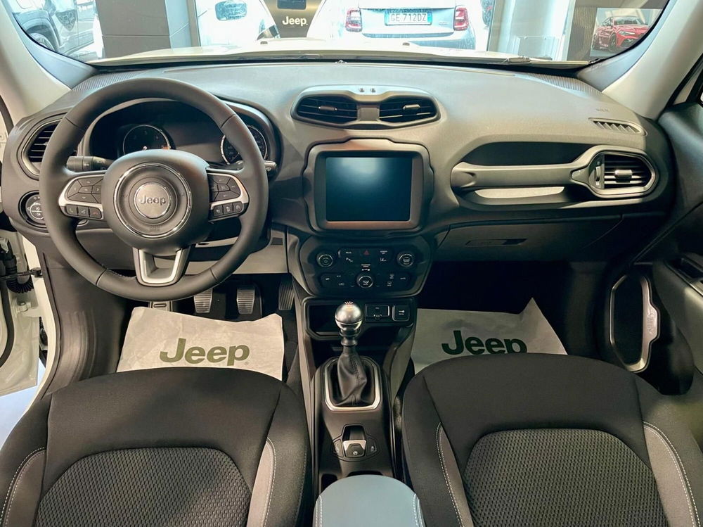 Jeep Renegade nuova a Ancona (12)