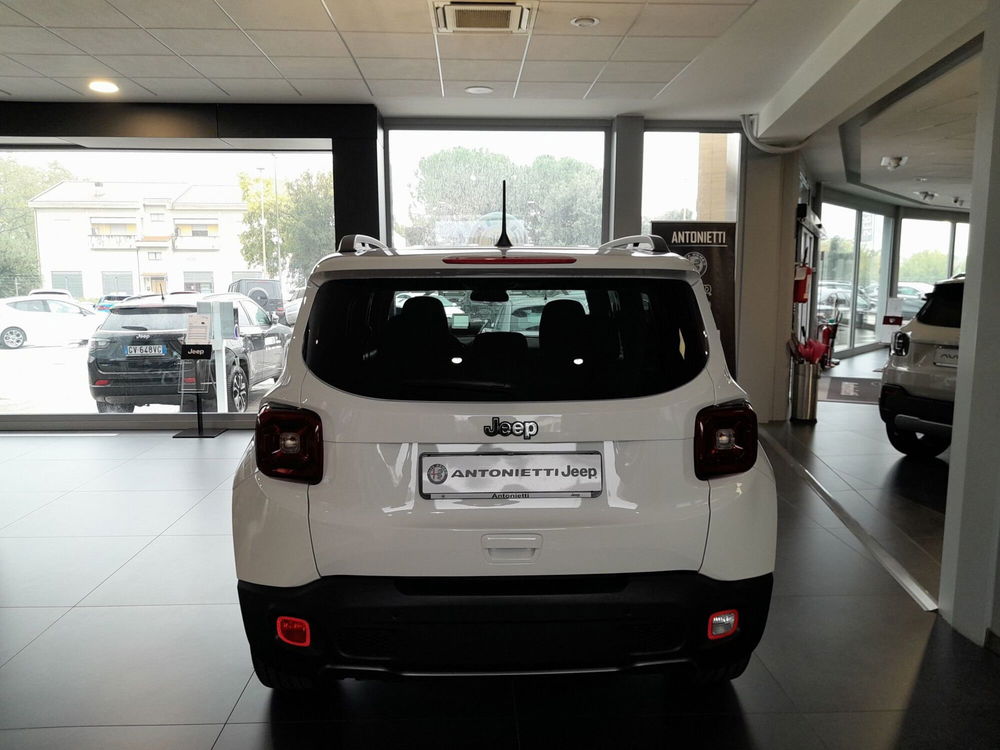 Jeep Renegade nuova a Ancona (6)