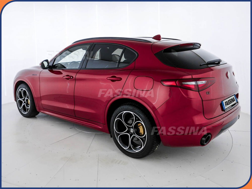 Alfa Romeo Stelvio usata a Milano (4)