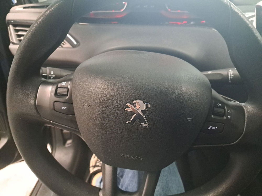 Peugeot 208 usata a Arezzo (18)