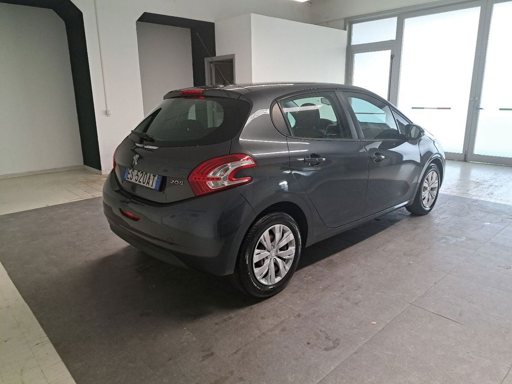 Peugeot 208 usata a Arezzo (6)