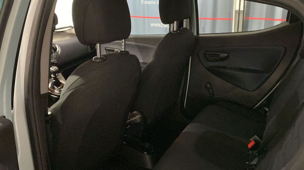 Lancia Ypsilon usata a Bergamo (11)