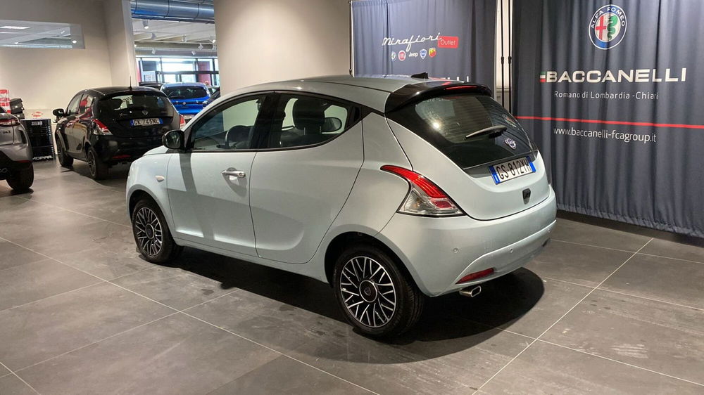 Lancia Ypsilon usata a Bergamo (2)