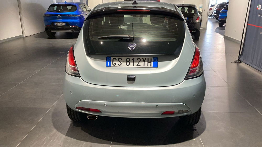 Lancia Ypsilon usata a Bergamo (3)