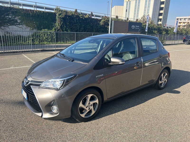 Toyota Yaris 1.5 Hybrid 5 porte Active  del 2017 usata a Piacenza