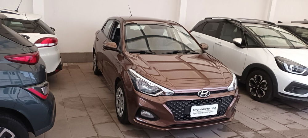 Hyundai i20 usata a Napoli (3)