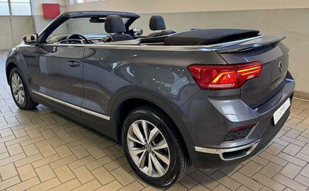 Volkswagen T-Roc Cabrio usata a Torino (6)