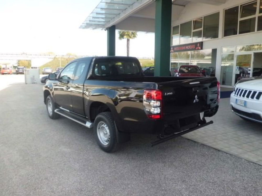 Mitsubishi L200 nuova a Pordenone (3)