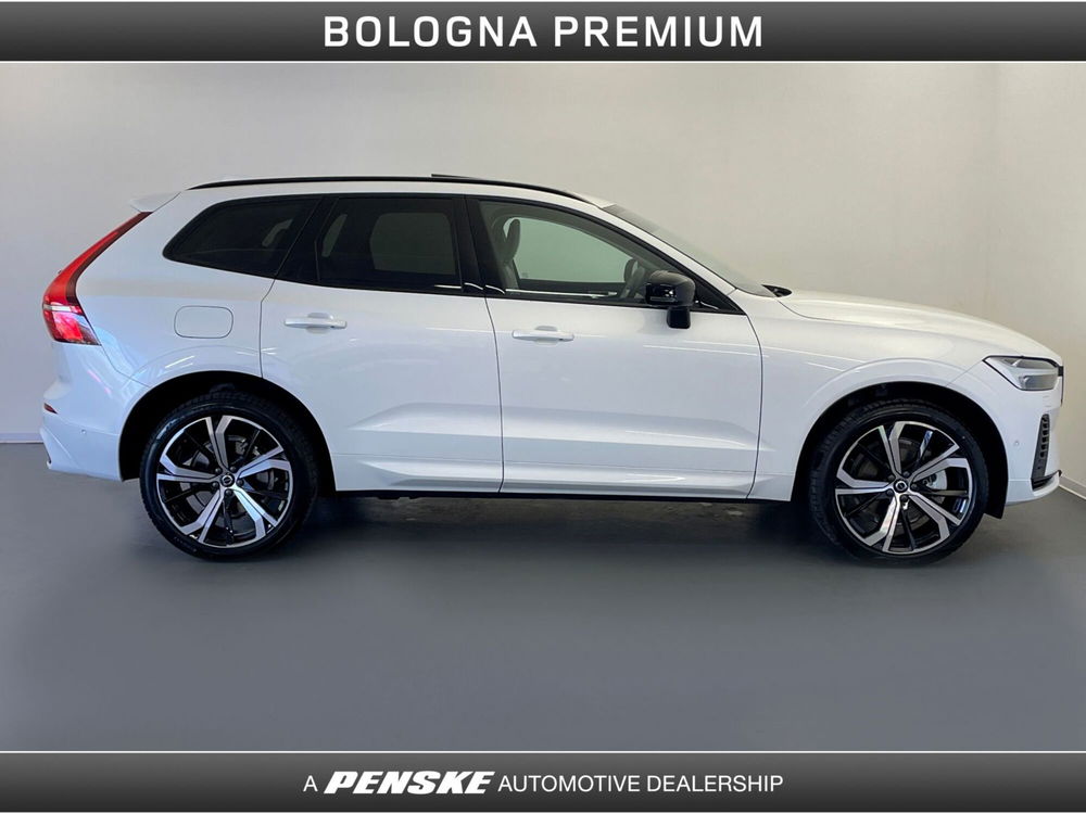 Volvo XC60 nuova a Bologna (6)