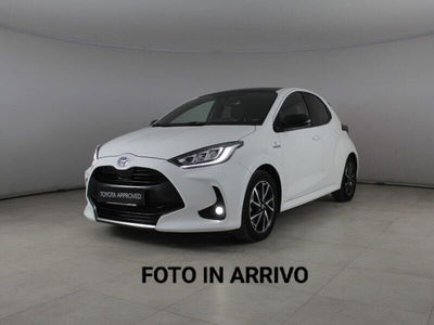 Toyota Yaris 1.5 Hybrid 5 porte Style del 2021 usata a Monza