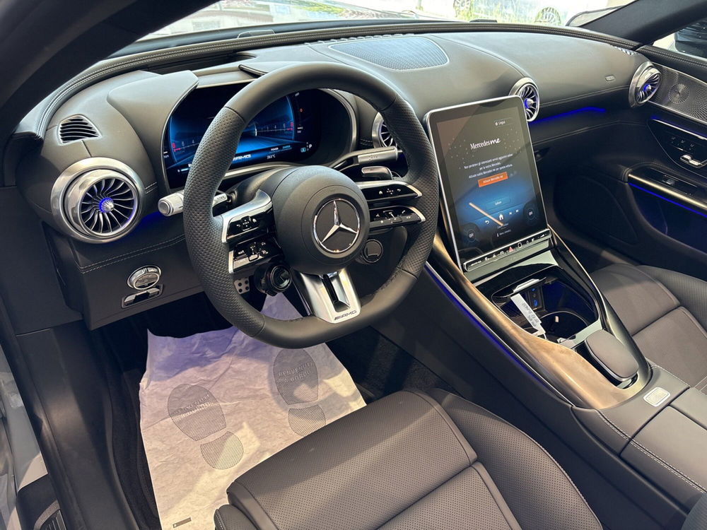 Mercedes-Benz SL nuova a Firenze (8)