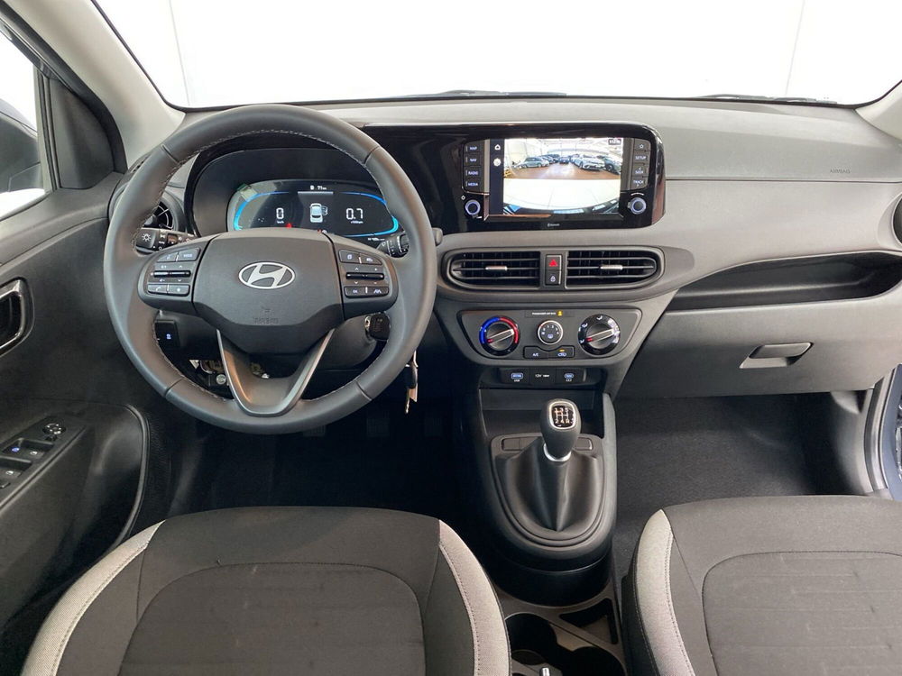 Hyundai i10 nuova a Lodi (8)