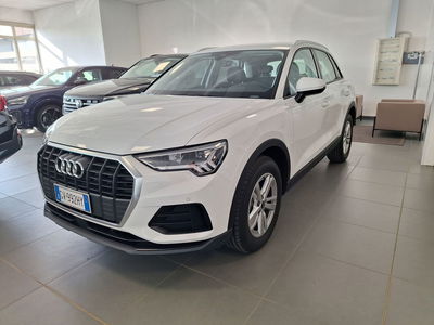 Audi Q3 35 TFSI Business  nuova a Carpi