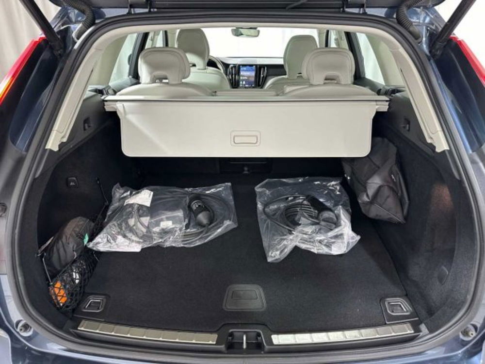 Volvo XC60 usata a Sondrio (14)