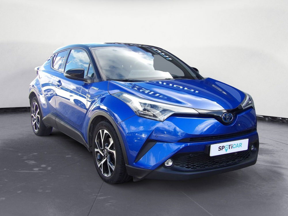 Toyota Toyota C-HR usata a Catania (3)