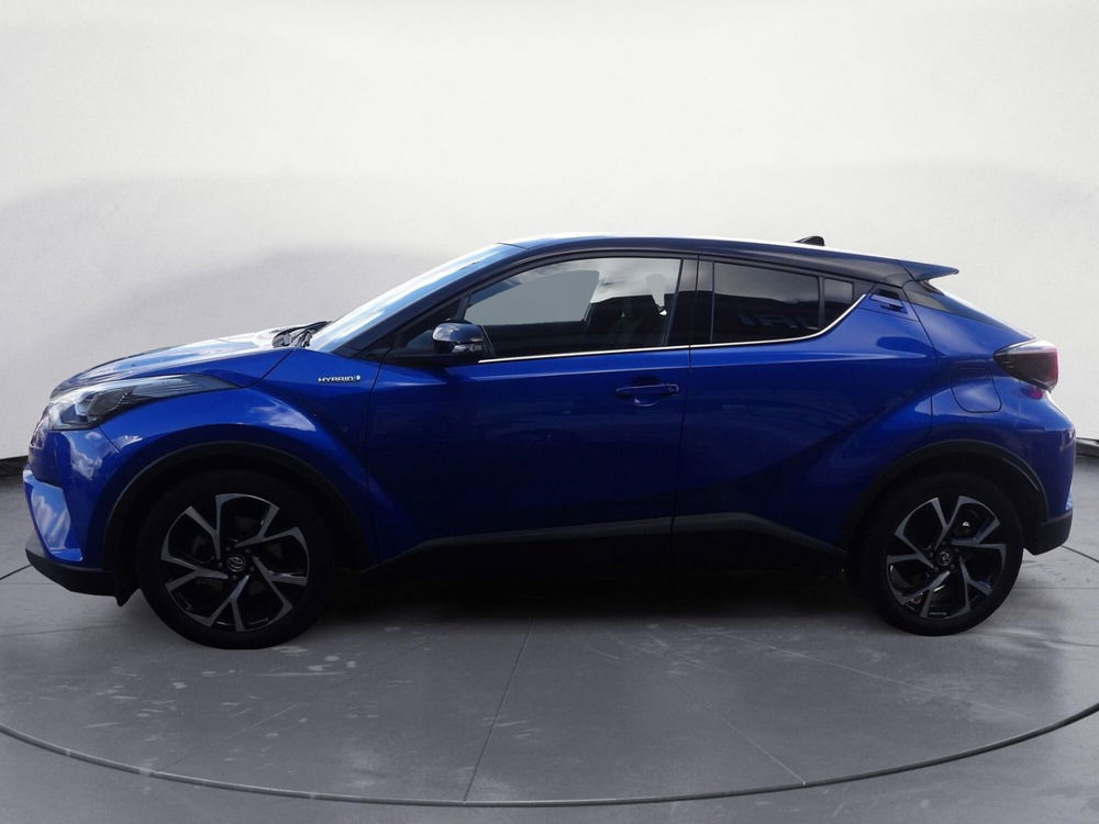 Toyota Toyota C-HR usata a Catania (5)