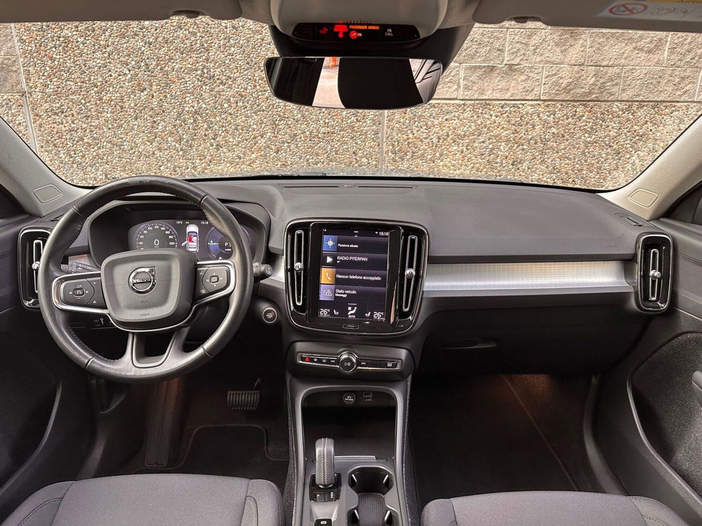 Volvo XC40 usata a Bergamo (4)