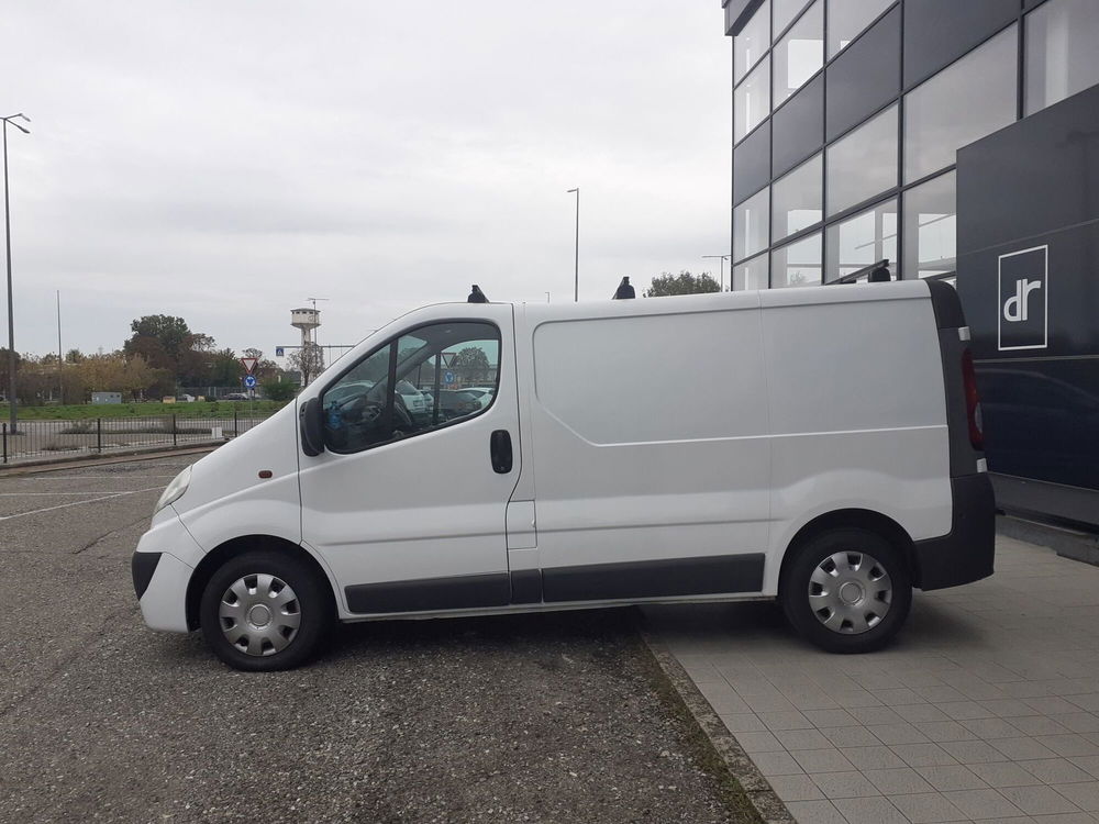 Opel Vivaro Furgone usata a Parma (4)