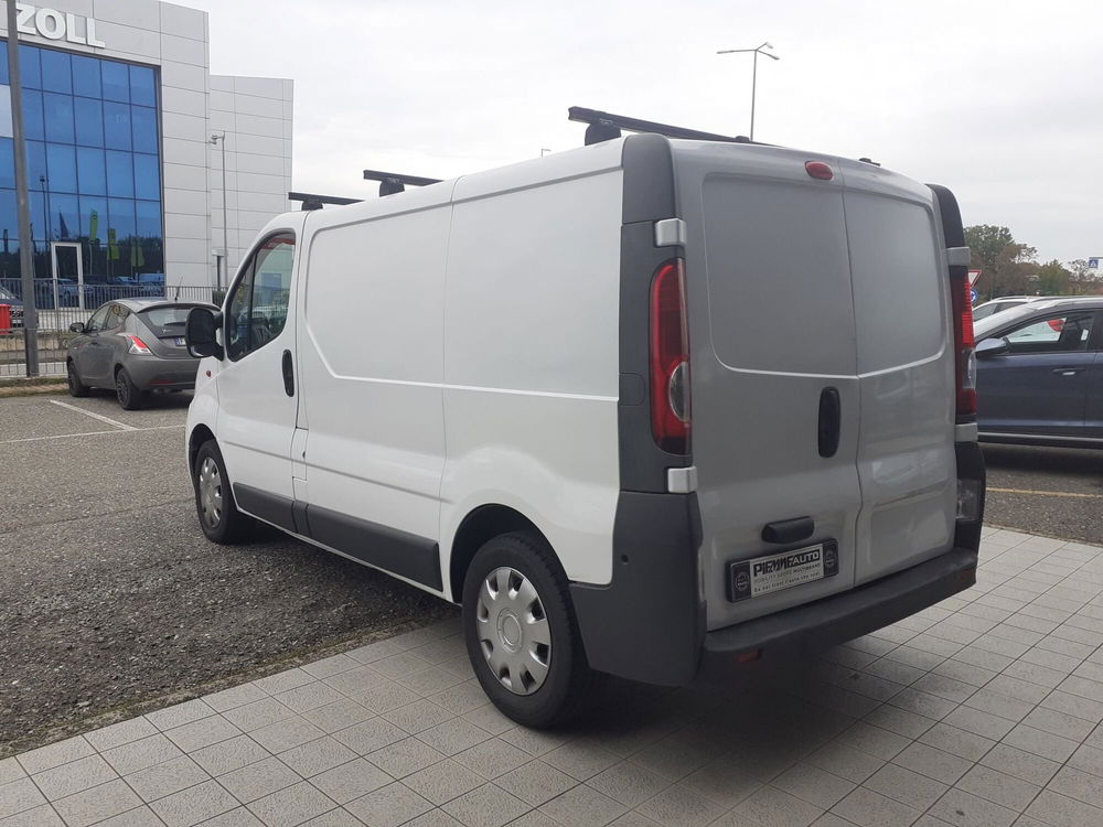 Opel Vivaro Furgone usata a Parma (5)