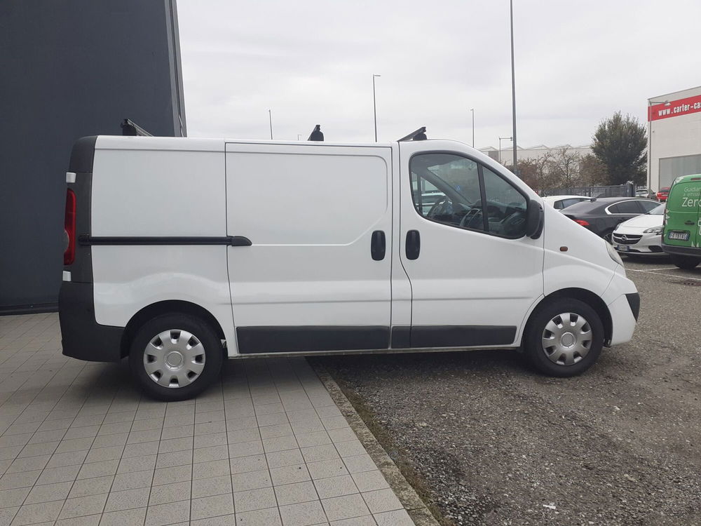 Opel Vivaro Furgone usata a Parma (7)