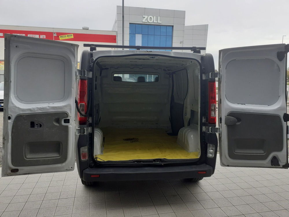 Opel Vivaro Furgone usata a Parma (9)