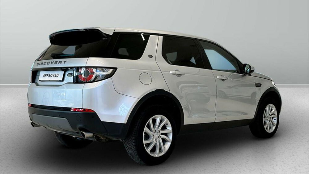 Land Rover Discovery Sport usata a Varese (10)