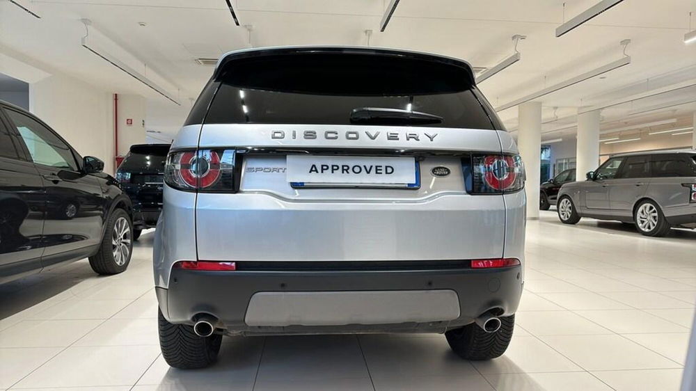 Land Rover Discovery Sport usata a Varese (5)