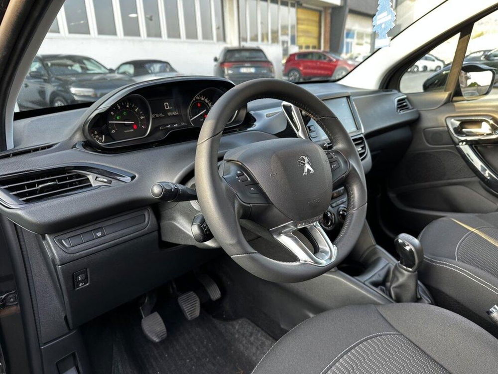 Peugeot 208 usata a Torino (10)