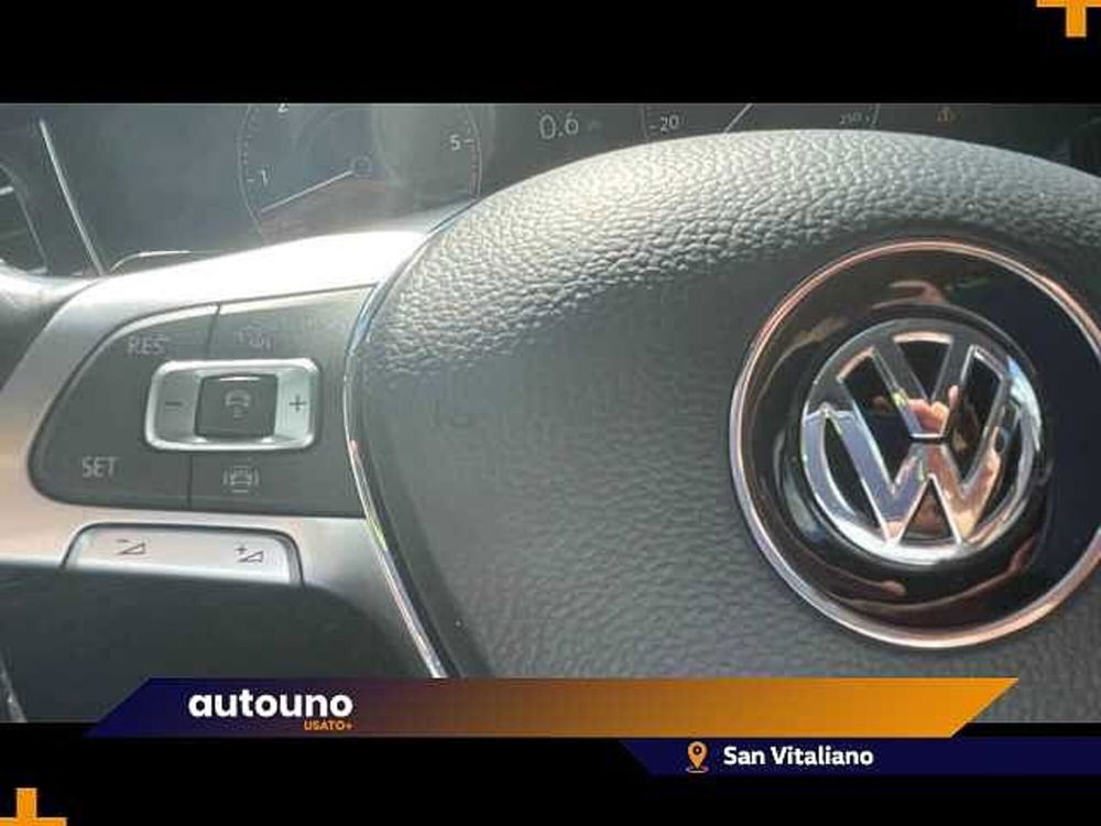 Volkswagen Touareg usata a Napoli (19)