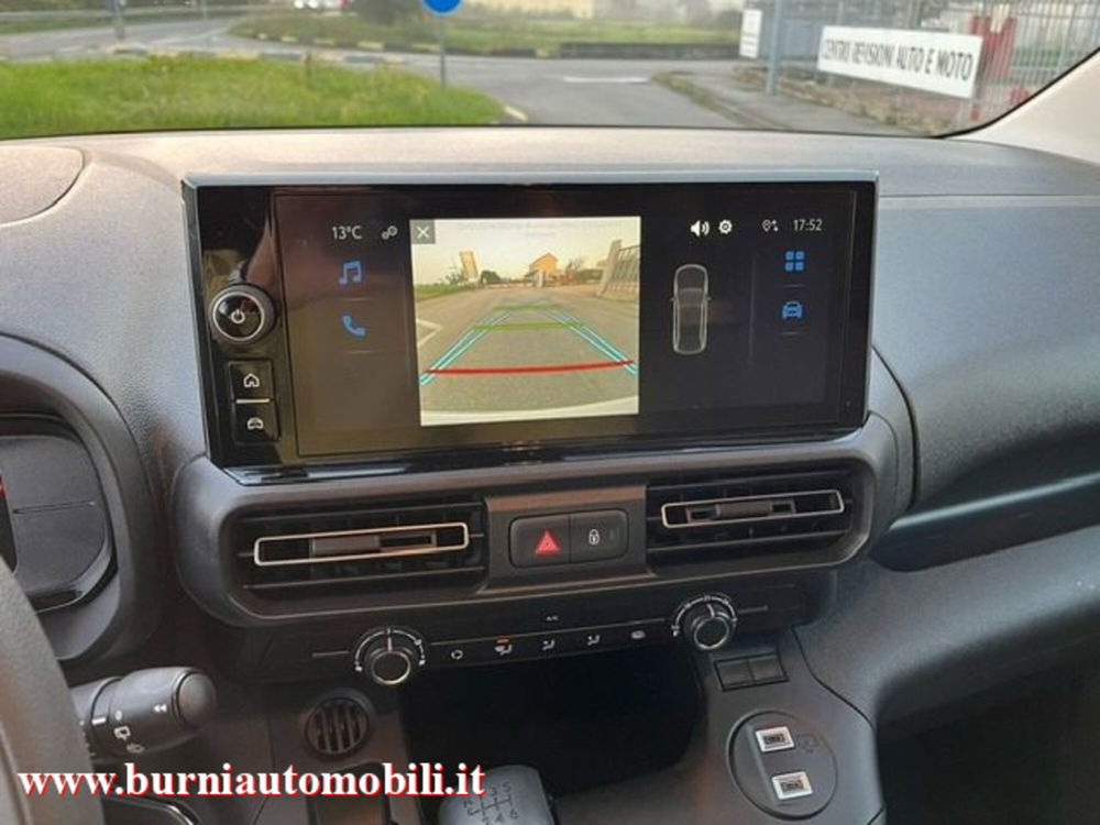 Toyota Proace City nuova a Milano (11)