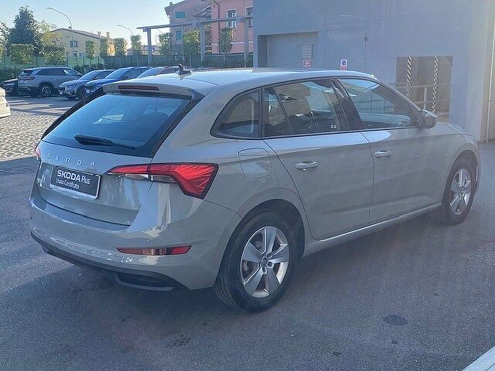 Skoda Scala usata a Verona (6)