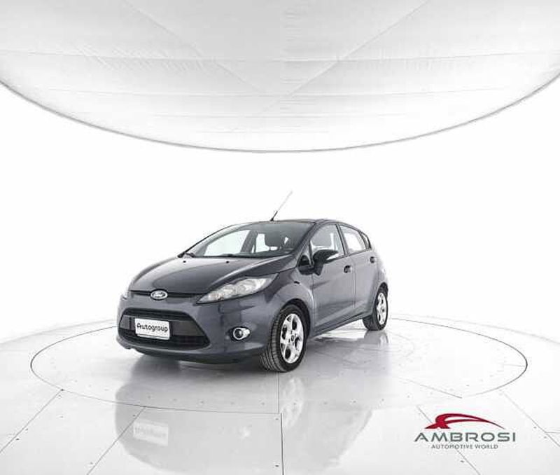 Ford Fiesta 1.2 82 CV 5 porte Titanium  del 2011 usata a Corciano