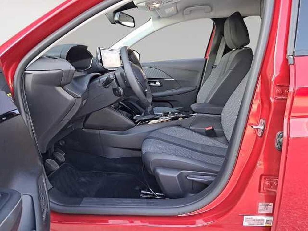 Peugeot 208 usata a Treviso (11)