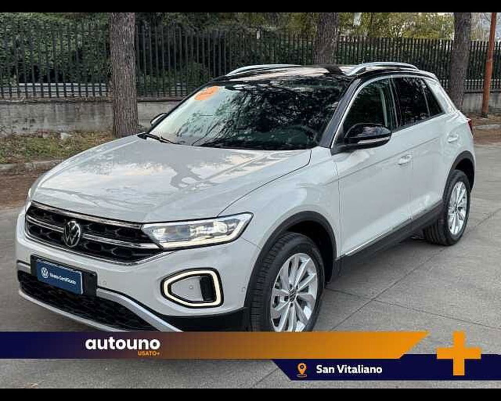 Volkswagen T-Roc nuova a Napoli