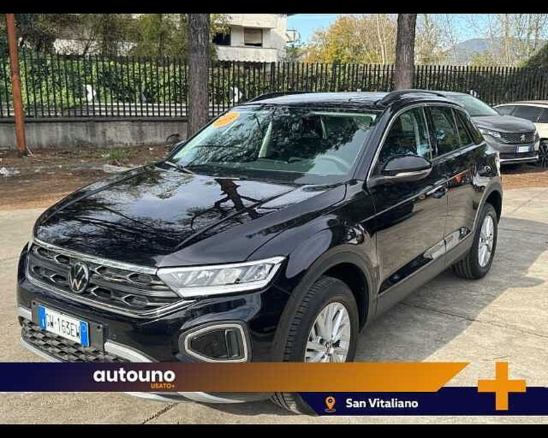 Volkswagen T-Roc 1.0 TSI Life nuova a Pozzuoli