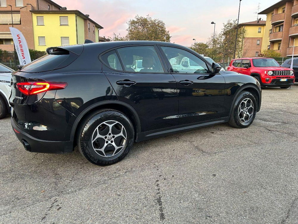 Alfa Romeo Stelvio usata a Reggio Emilia (7)