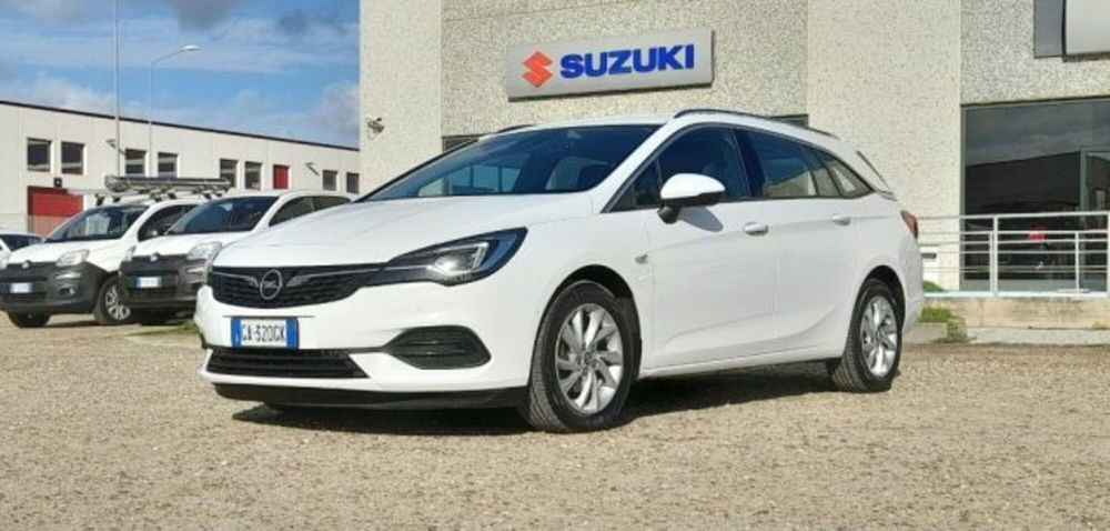 Opel Astra Station Wagon usata a Oristano