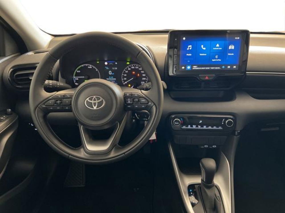 Toyota Yaris nuova a Vercelli (9)