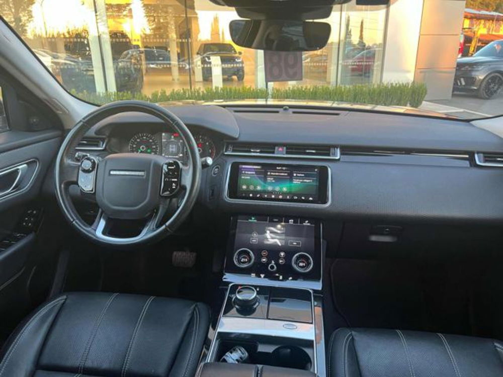 Land Rover Range Rover Velar usata a Lucca (7)