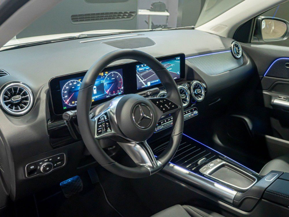 Mercedes-Benz GLA SUV nuova a Ancona (13)