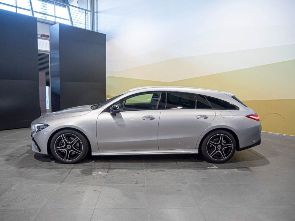 Mercedes-Benz CLA Shooting Brake nuova a Ancona (5)