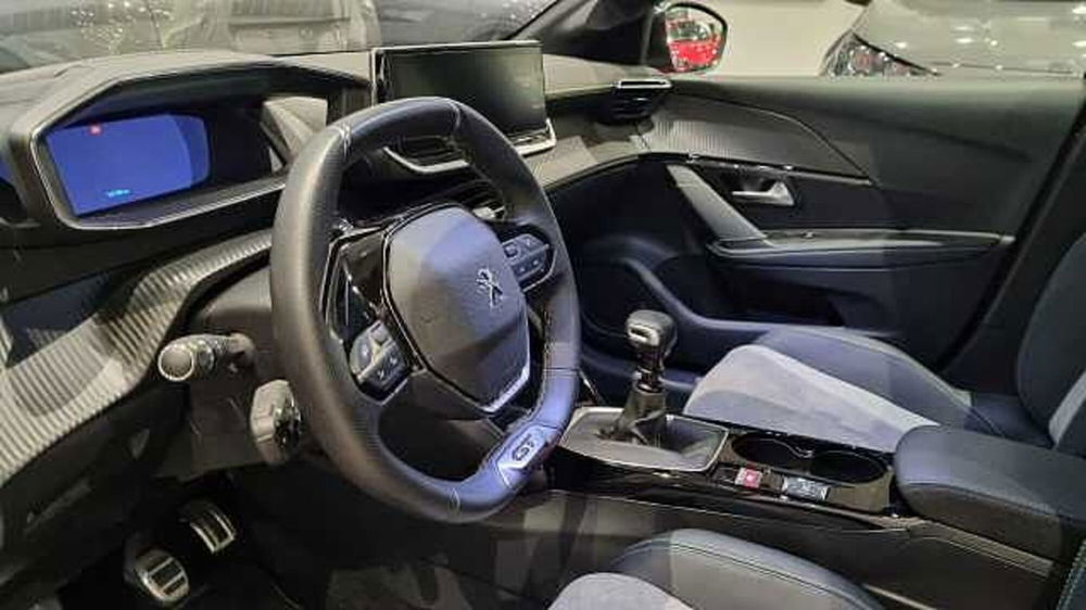 Peugeot 208 usata a Milano (6)