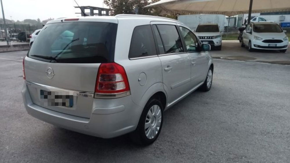 Opel Zafira usata a Macerata (5)