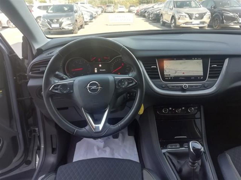 Opel Grandland X usata a Asti (14)