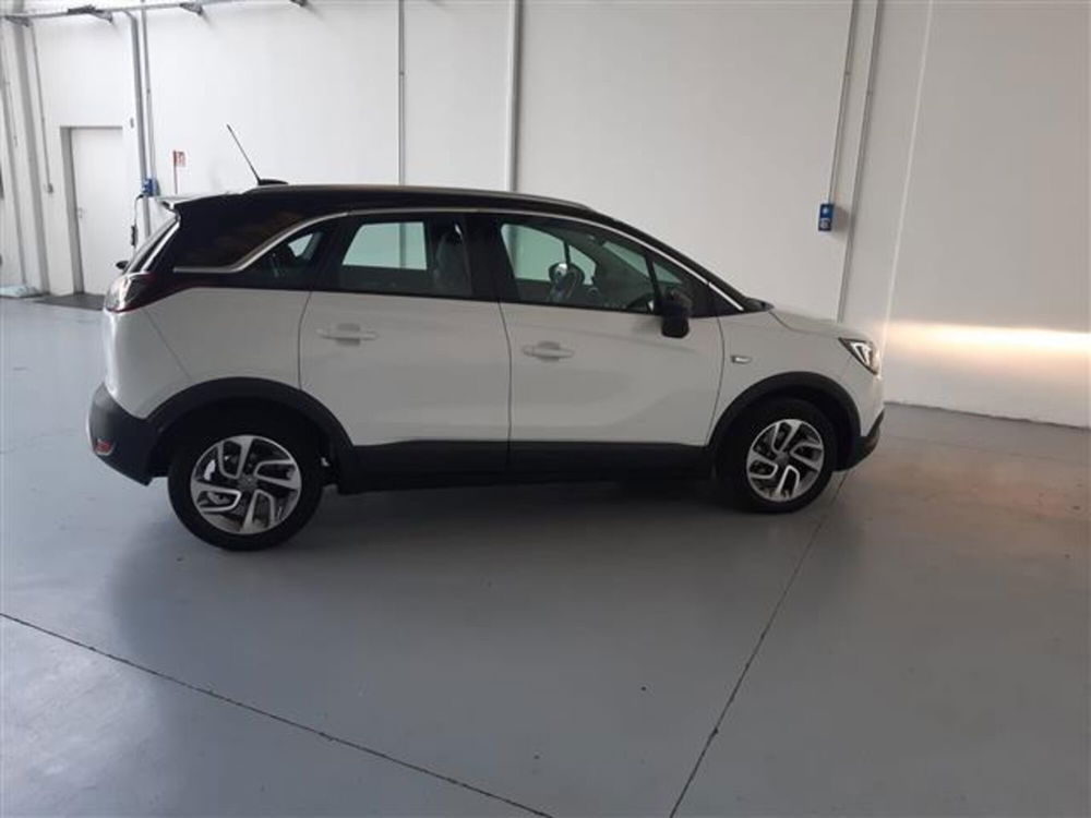 Opel Crossland X usata a Asti (5)