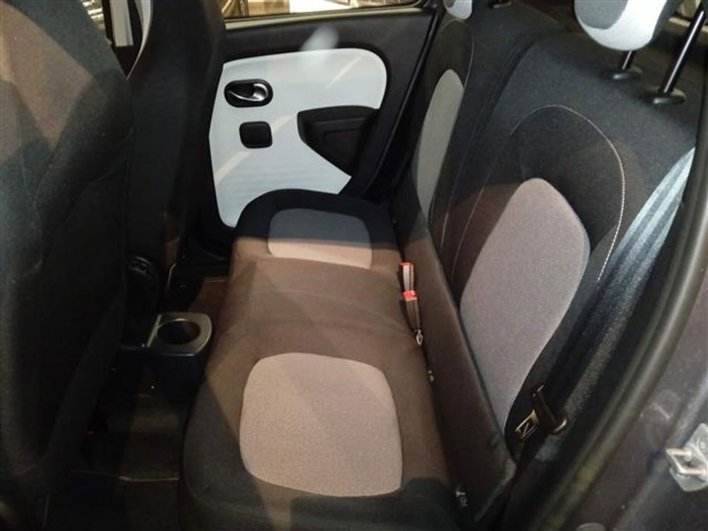 Renault Twingo nuova a Firenze (8)