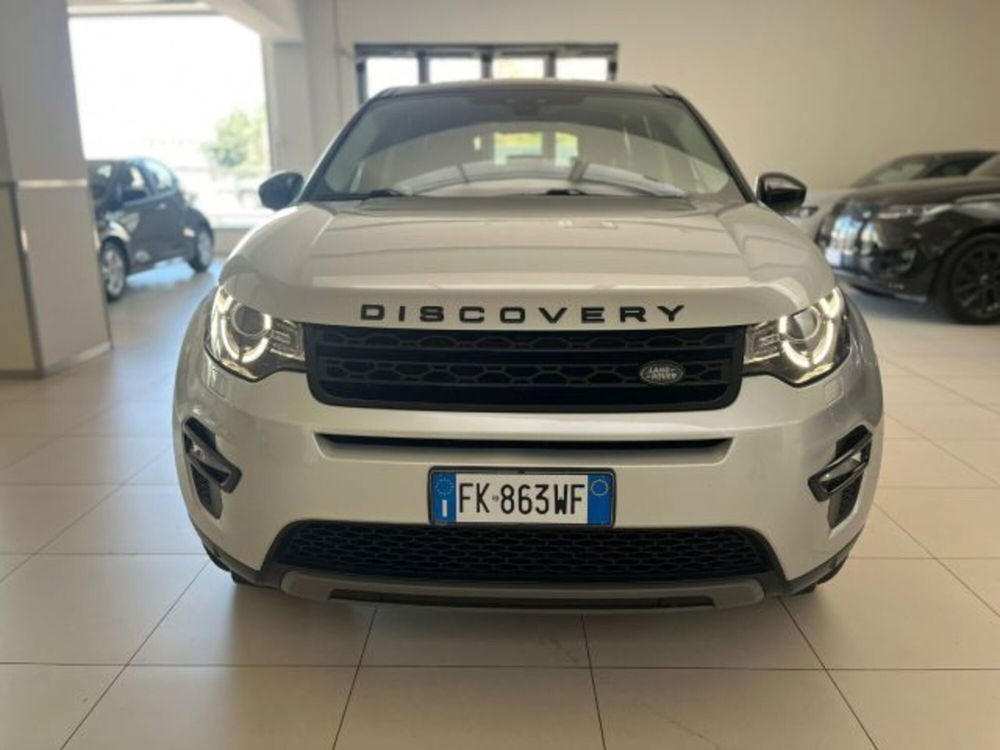 Land Rover Discovery Sport usata a Modena (17)