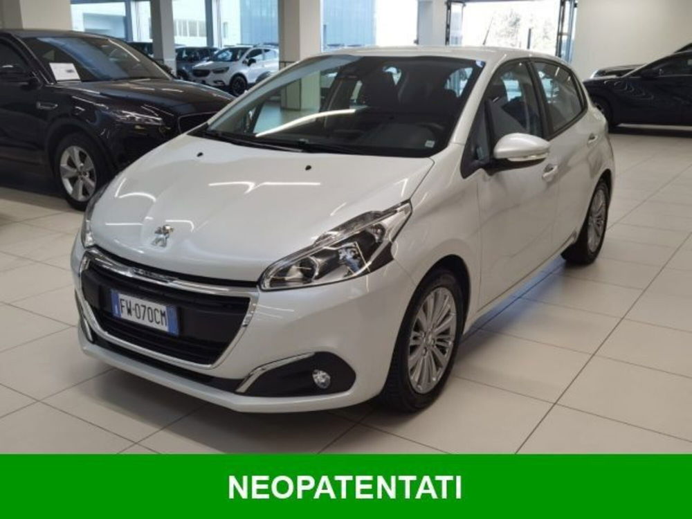 Peugeot 208 usata a Modena